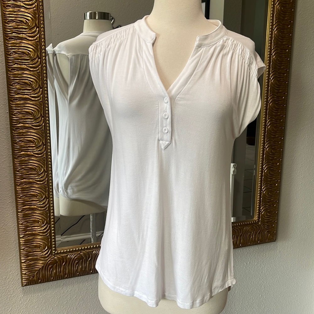 Cable & Gauge White Cap Sleeve Henley Top